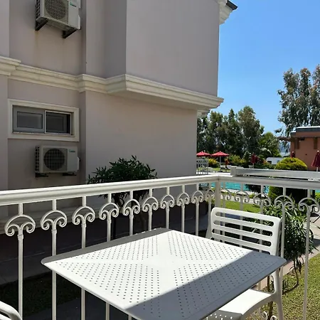 Appartement Defne Makri