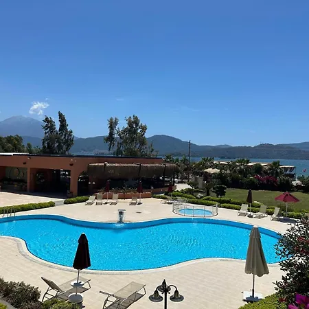 Defne Makri Apartamento Fethiye